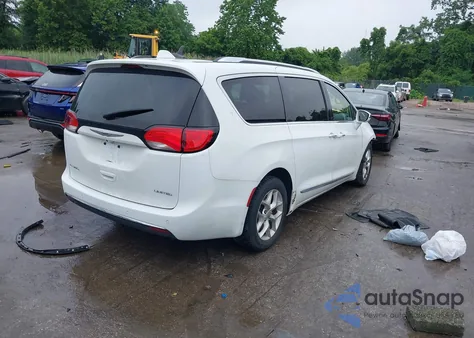2020 Chrysler Pacifica Limited z USA, uszkodzony, nr VIN 2C4RC1GG7LR284857